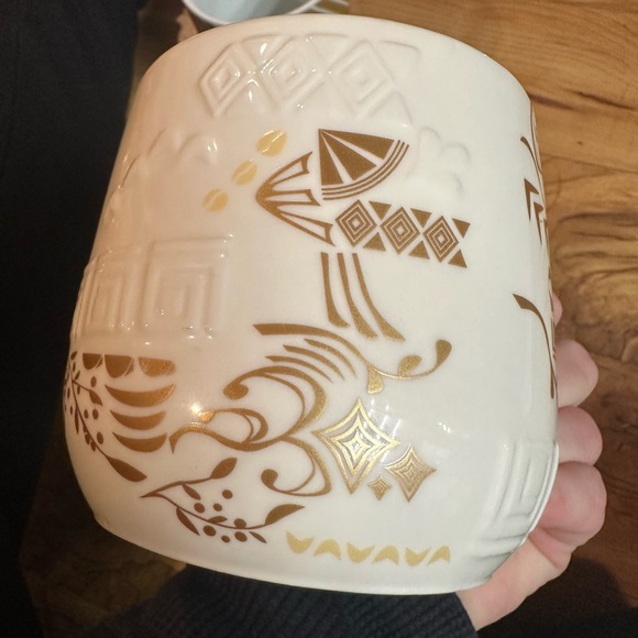 Set of 2 Starbucks gold themed mugs 2012 &‎ 2013 - Picture 5 of 11